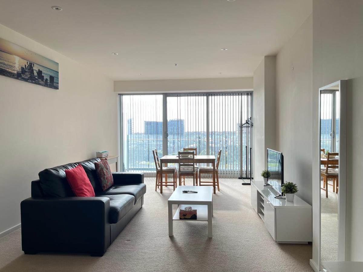 Tasha's On Morphett Apartment