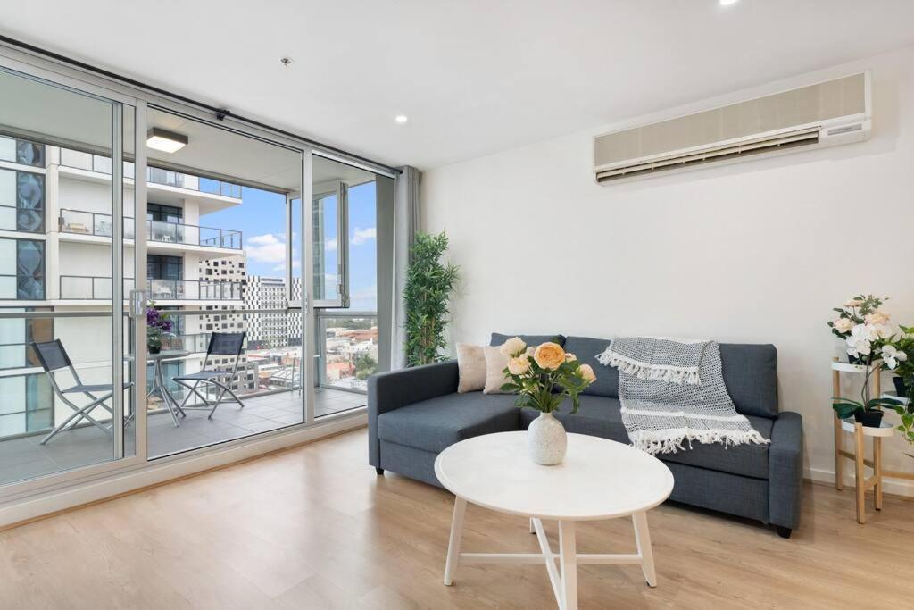 1br Cbd Apt - Pool-spa-free Carpark Apartment