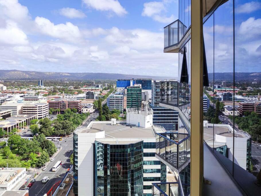 Luxury Cbd Exceptional View Level 21 *