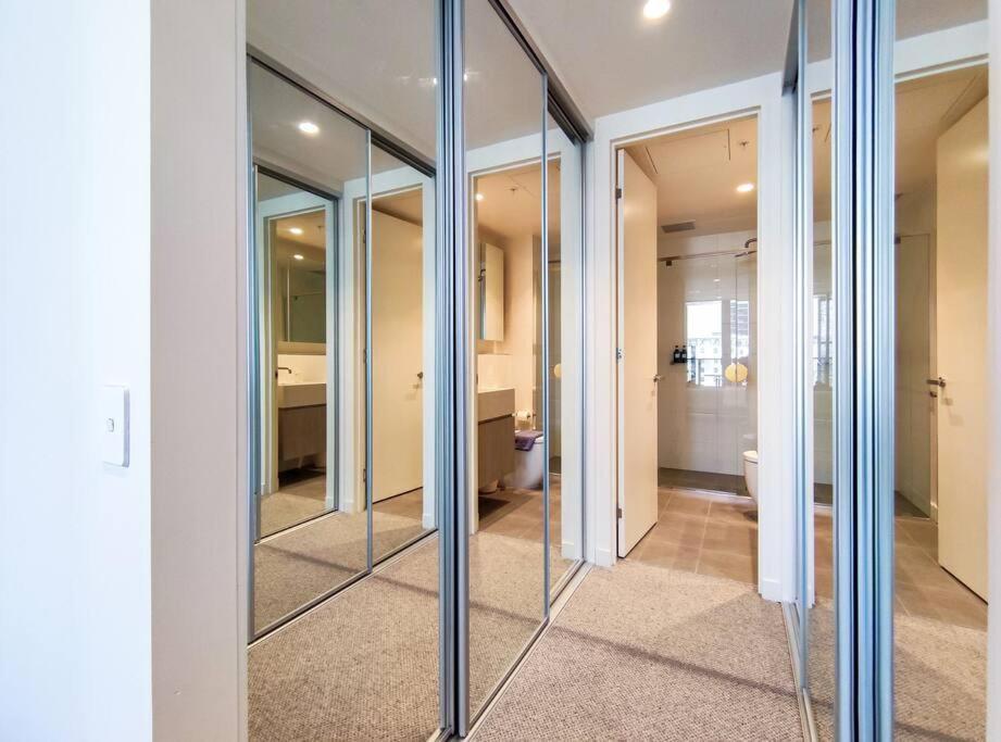 Luxury Cbd Exceptional View Level 21 *