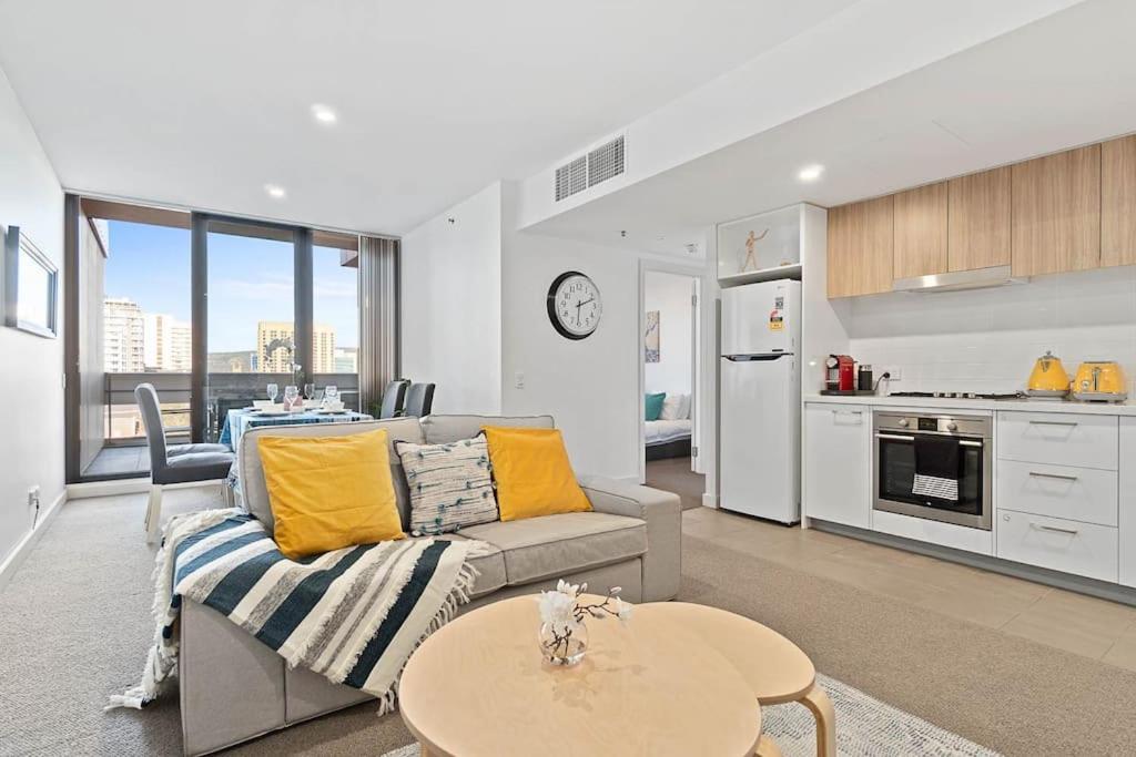 Apartment Pearl On Grote Pool&gym Mkt Parking Adelaide