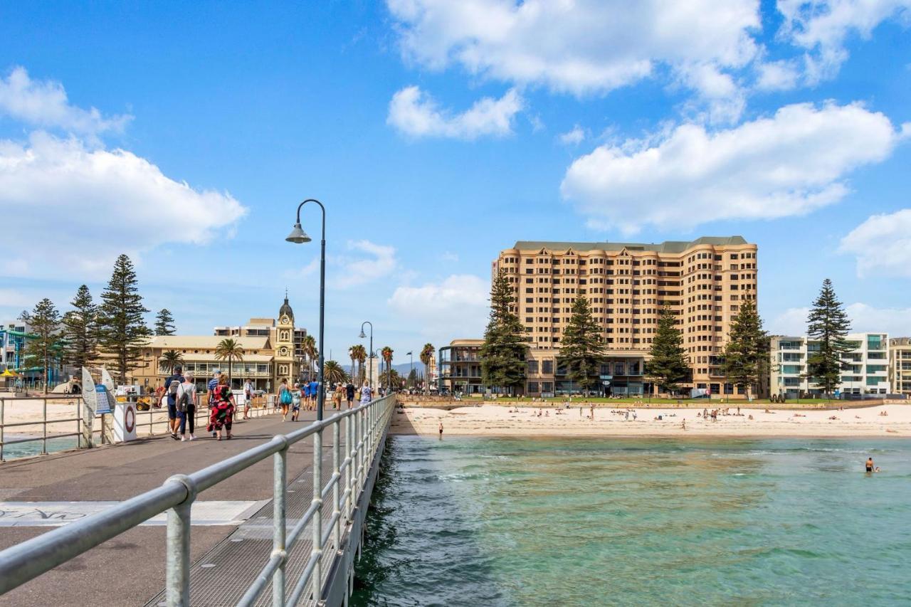 Belle Escapes - Glenelg Oceanview Apartment Adelaide