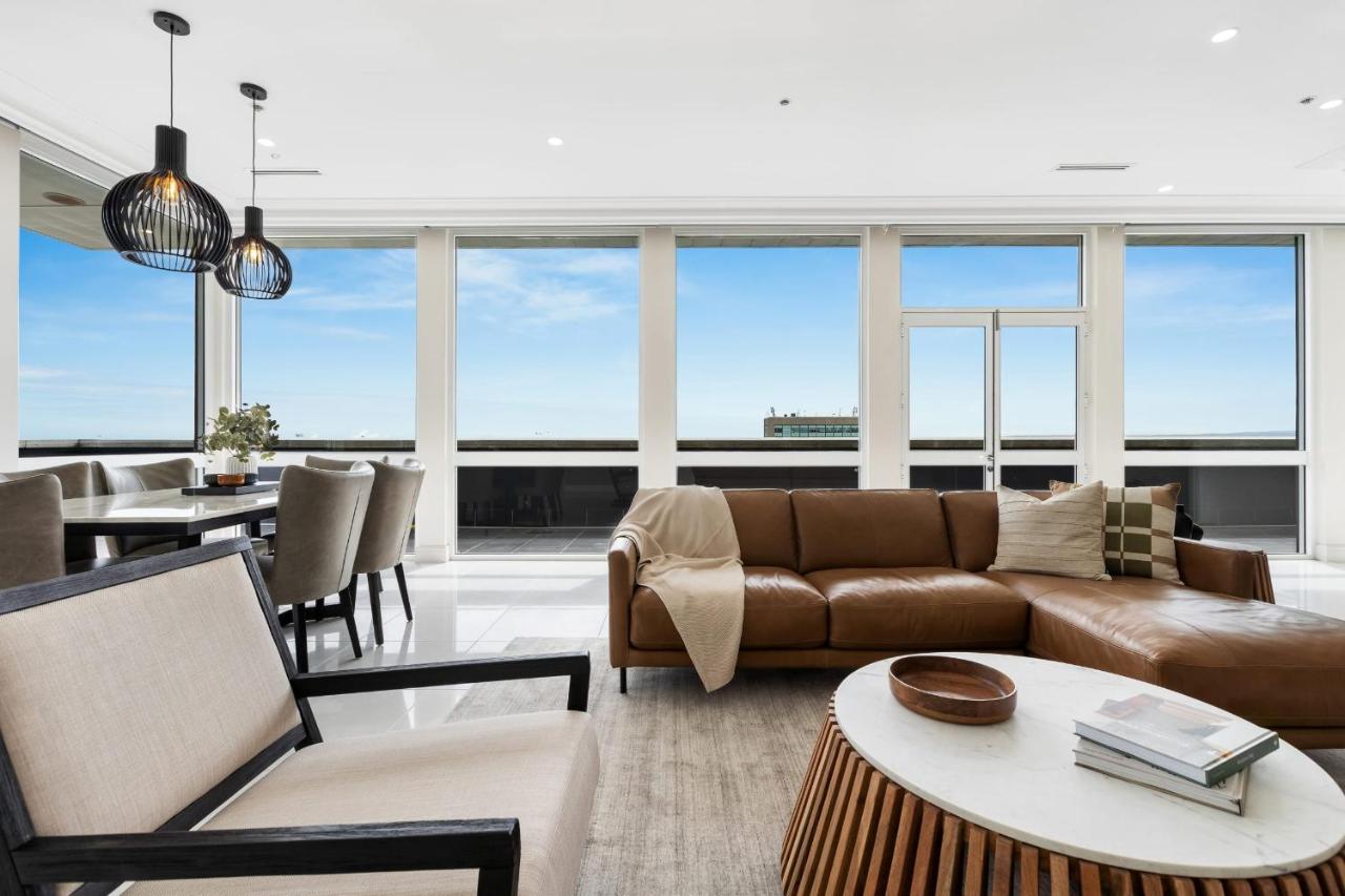 Apartment Swainson At M1 *