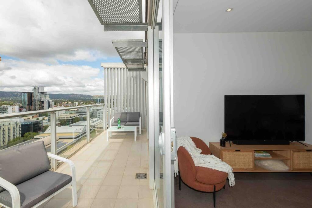 Apartment Apartment, Pool & Carpark *
