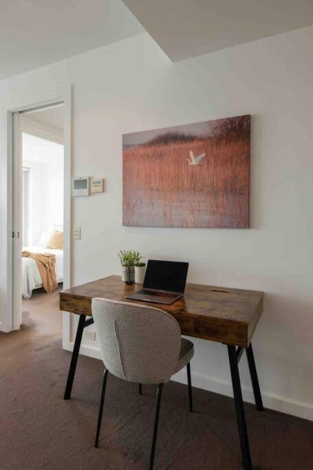 Apartment, Pool & Carpark Apartment *