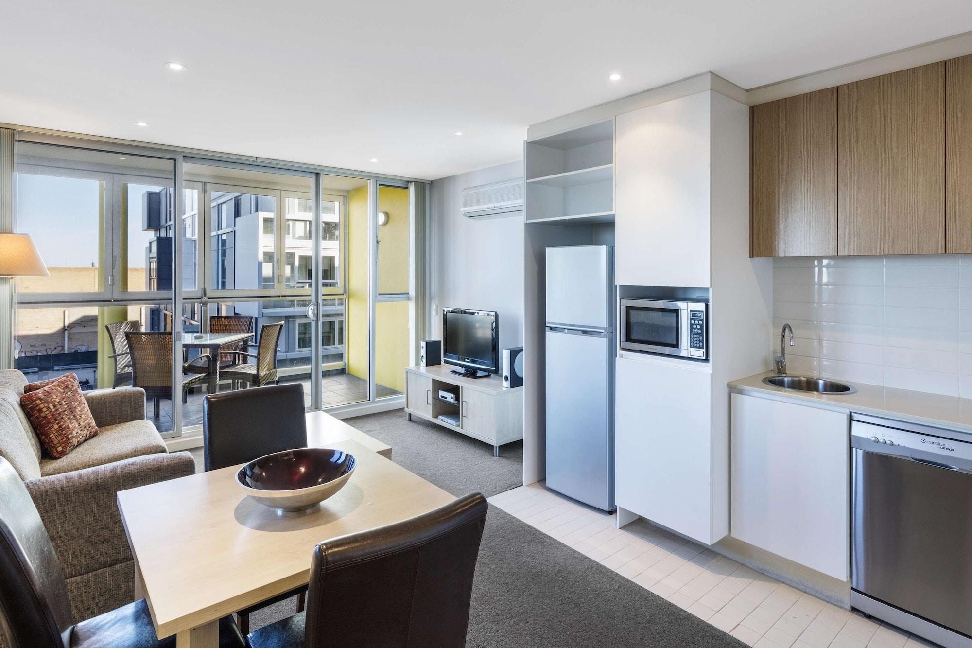 Istay Precinct 4* Adelaide