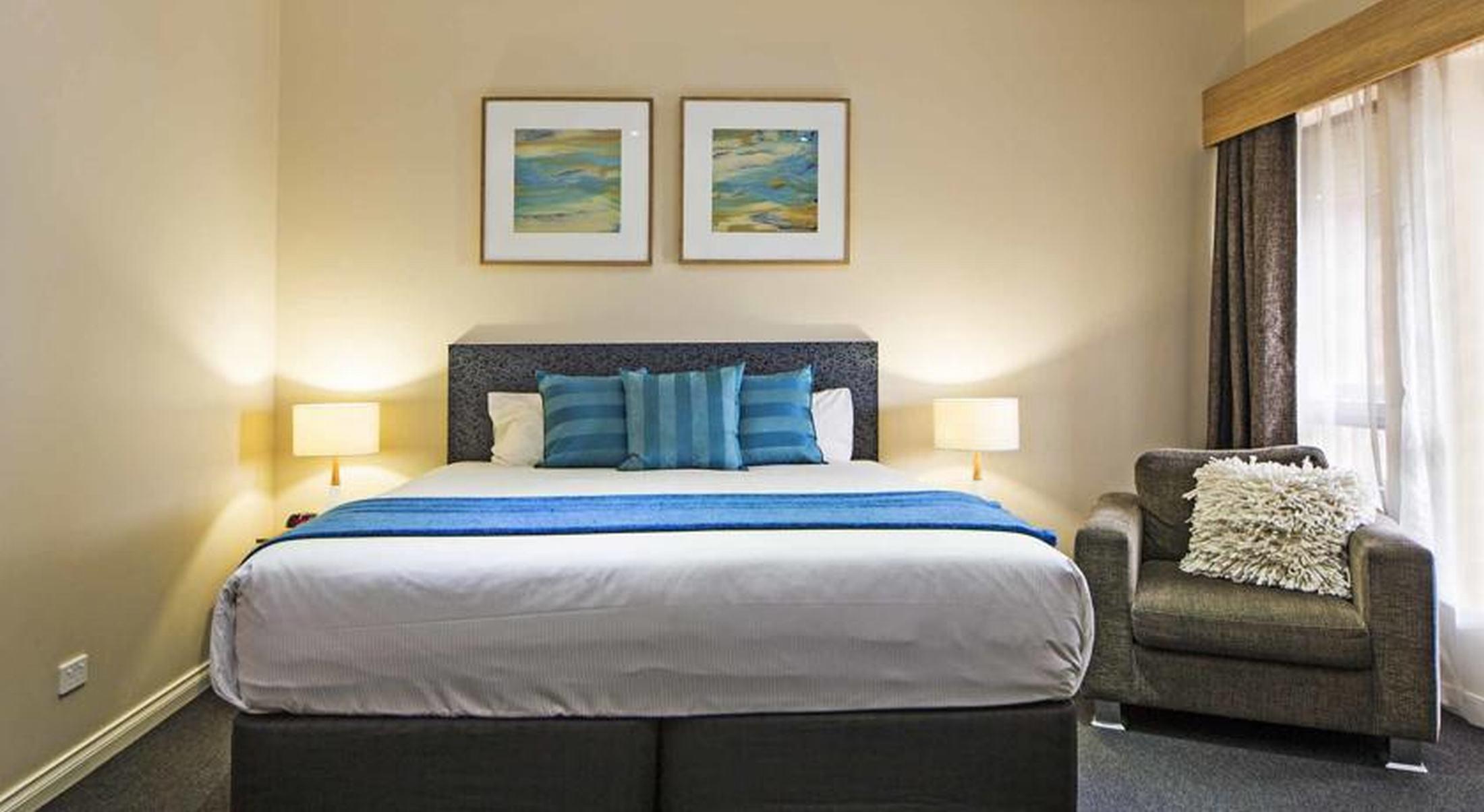 Comfort & Sombrero 4* Adelaide