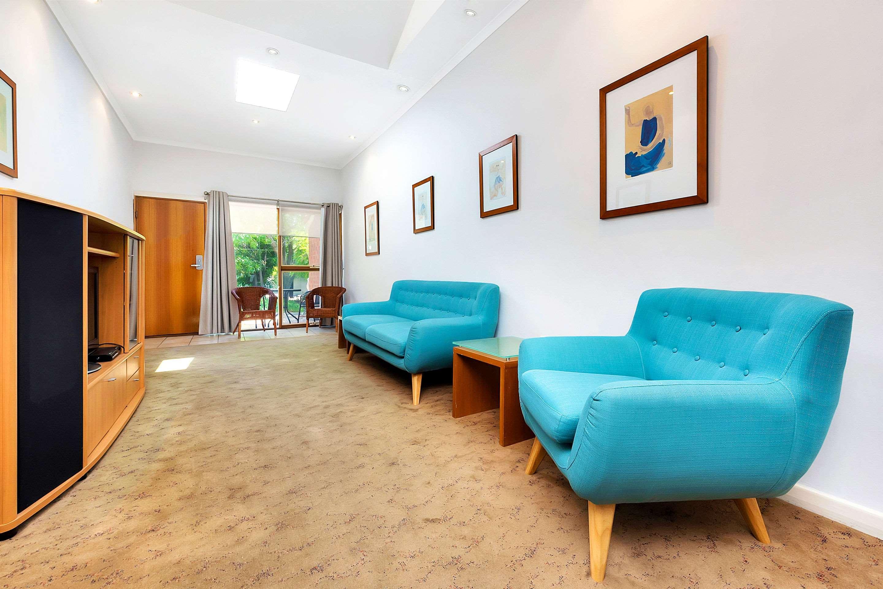 Comfort & Sombrero Hotel 4*