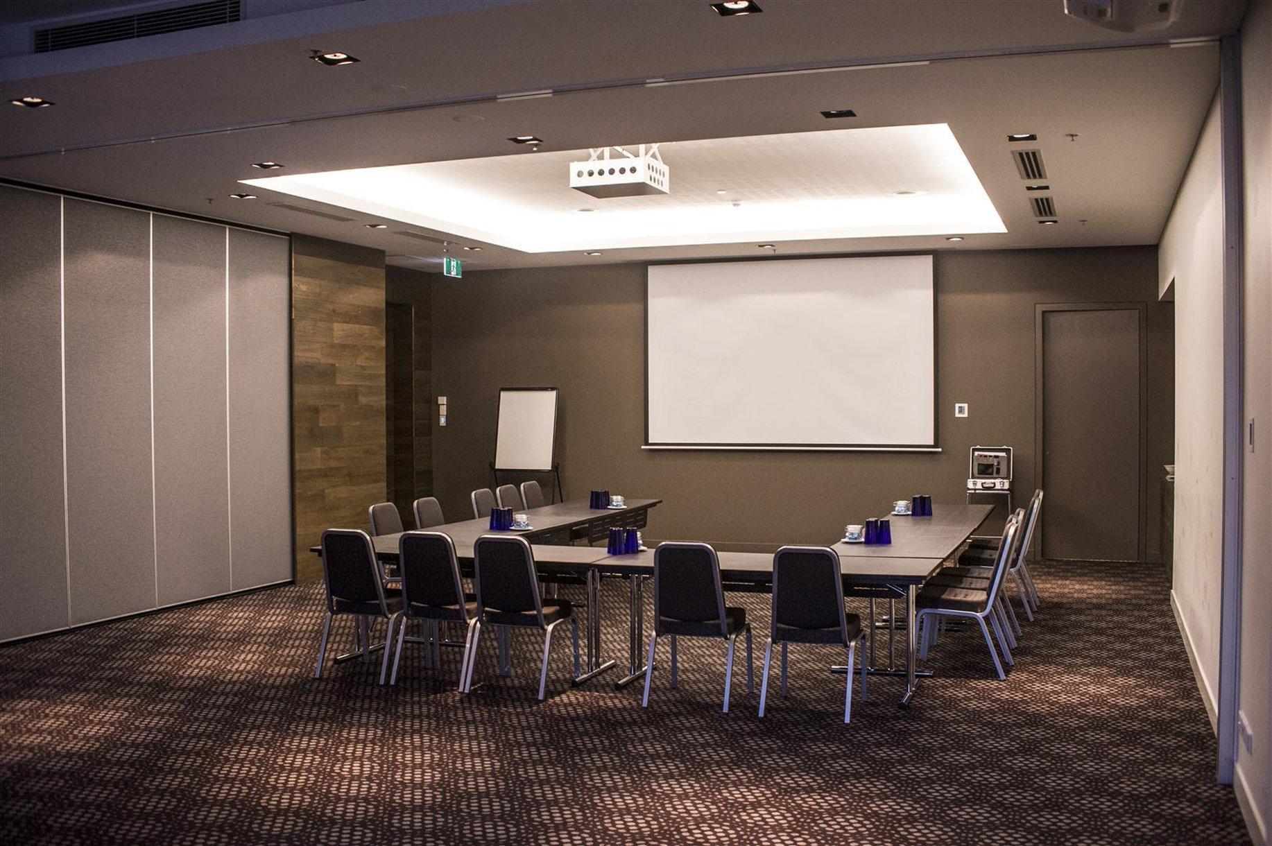 Pullman Hotel Adelaide