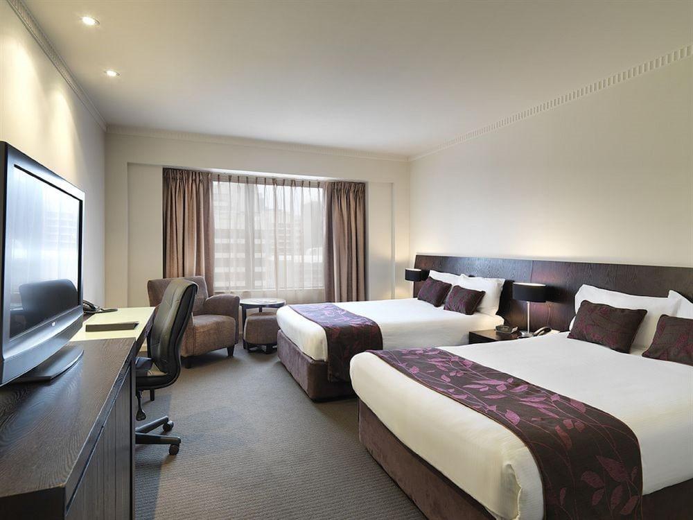 Hotel Grand Chancellor Adelaide