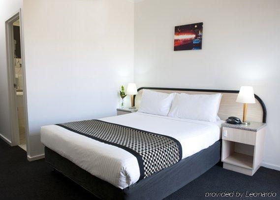 Riviera Hotel 4*