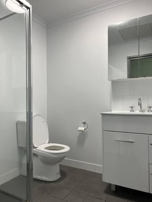 2br Entire Adelaide