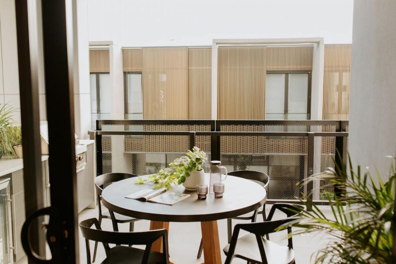 Sylo Luxury - Lvl 2 Adelaide