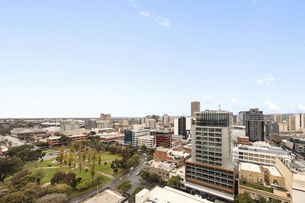 Istay Precinct Aparthotel 4*