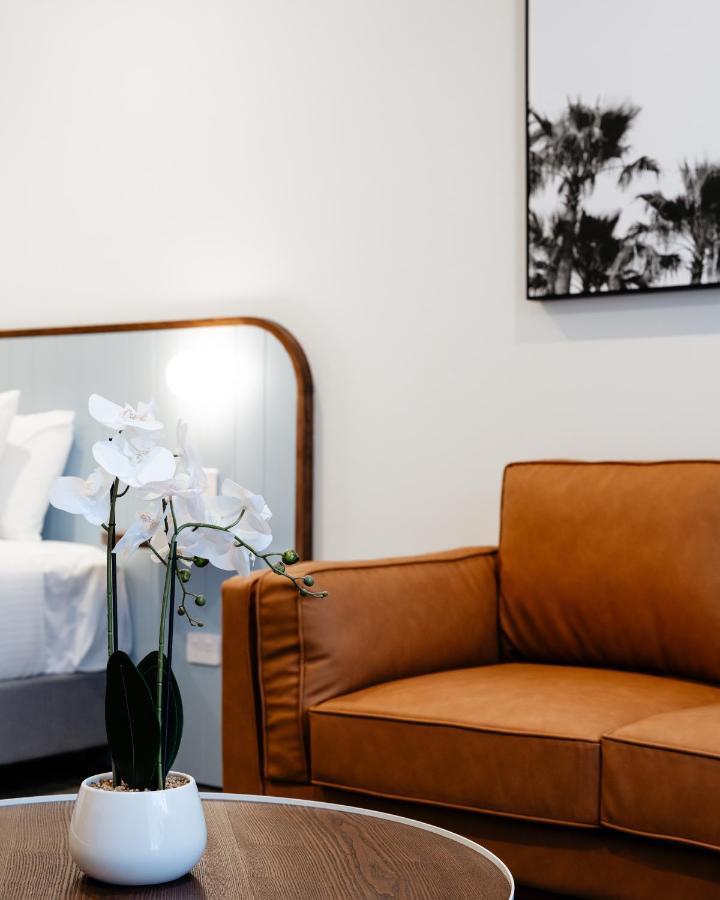 Peninsula Hotel Adelaide