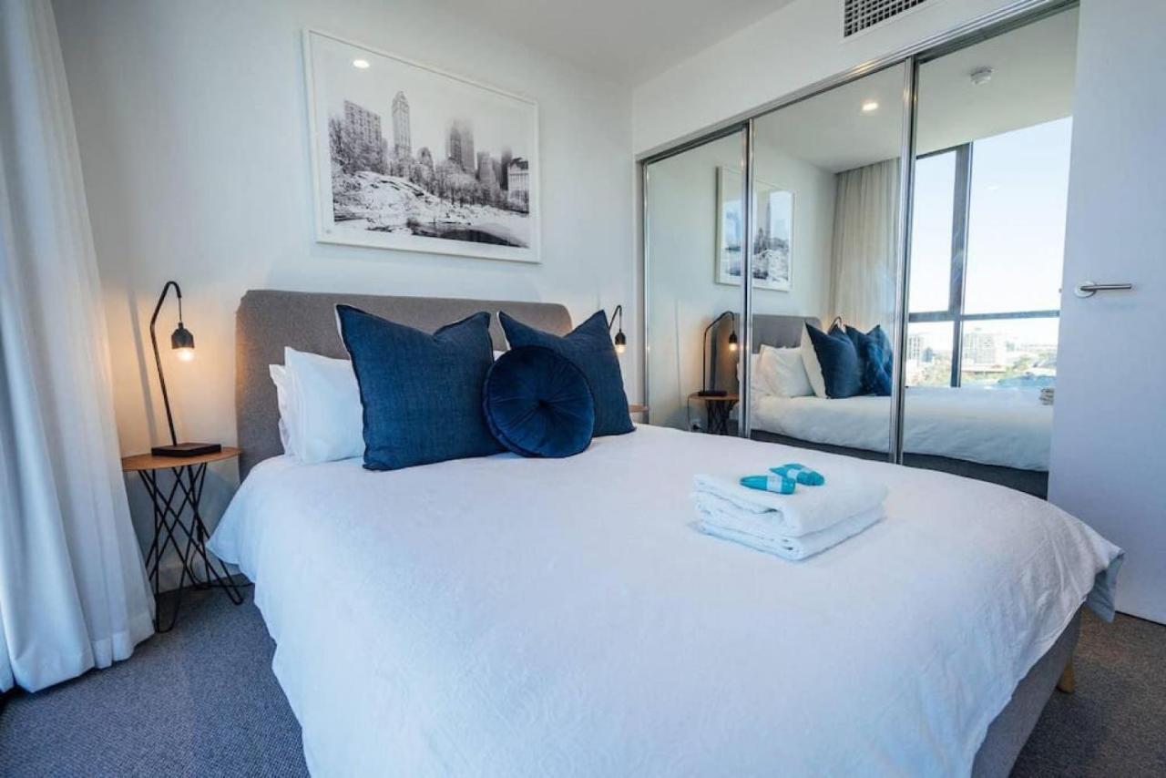 Sky High On Grote Adelaide
