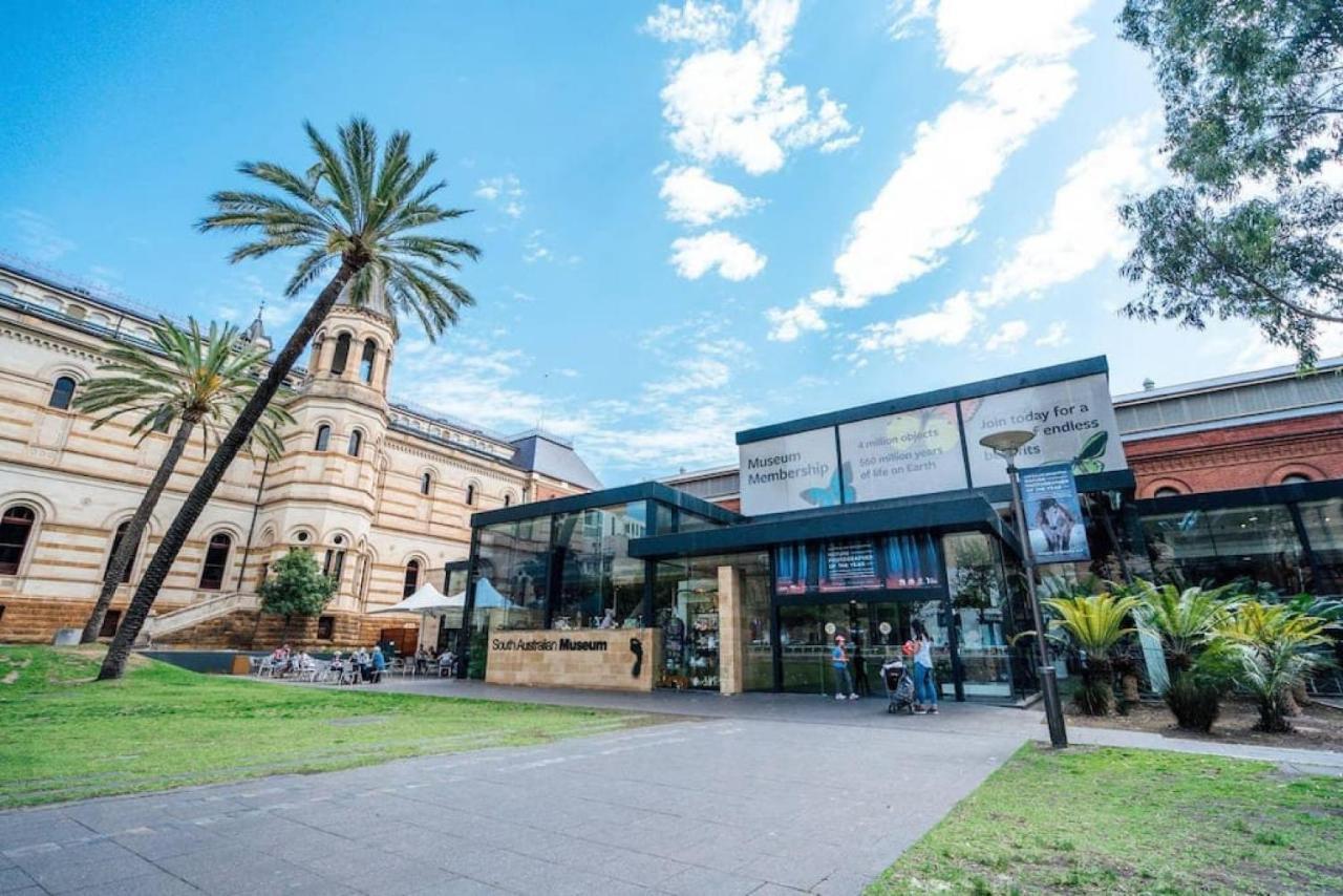 Divinity On Morphett * Adelaide