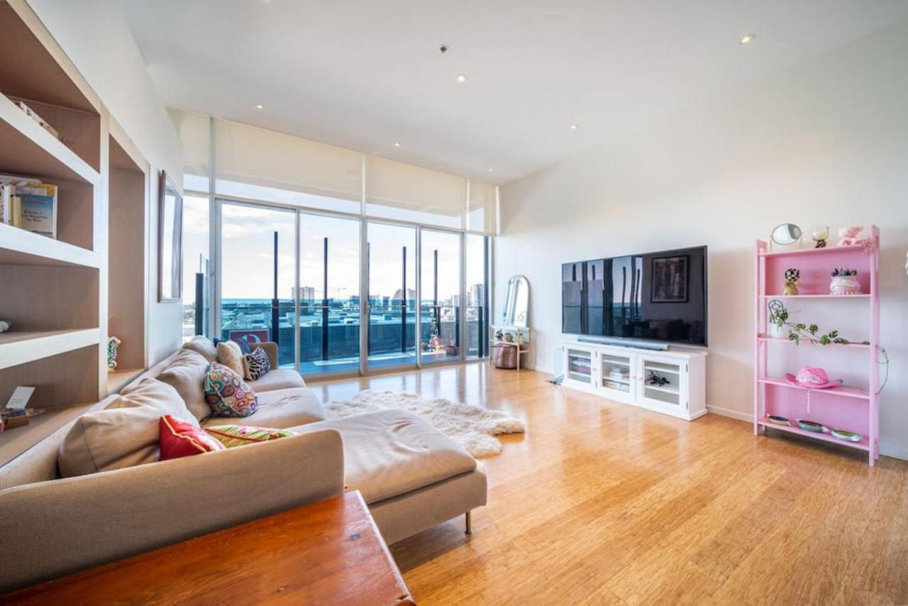 Spark Penthouse The Aria With Carpark