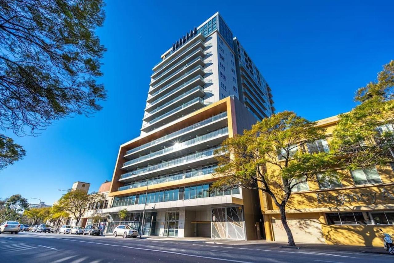 Apartment Divinity On Morphett