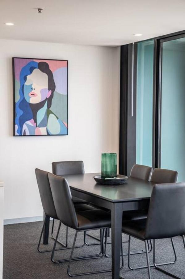 Onyx On North Tce Cbd Penthouse Pool Parking