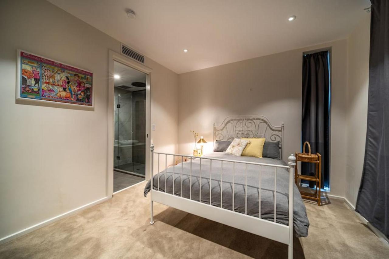 Apartment Spark Penthouse The Aria With Carpark