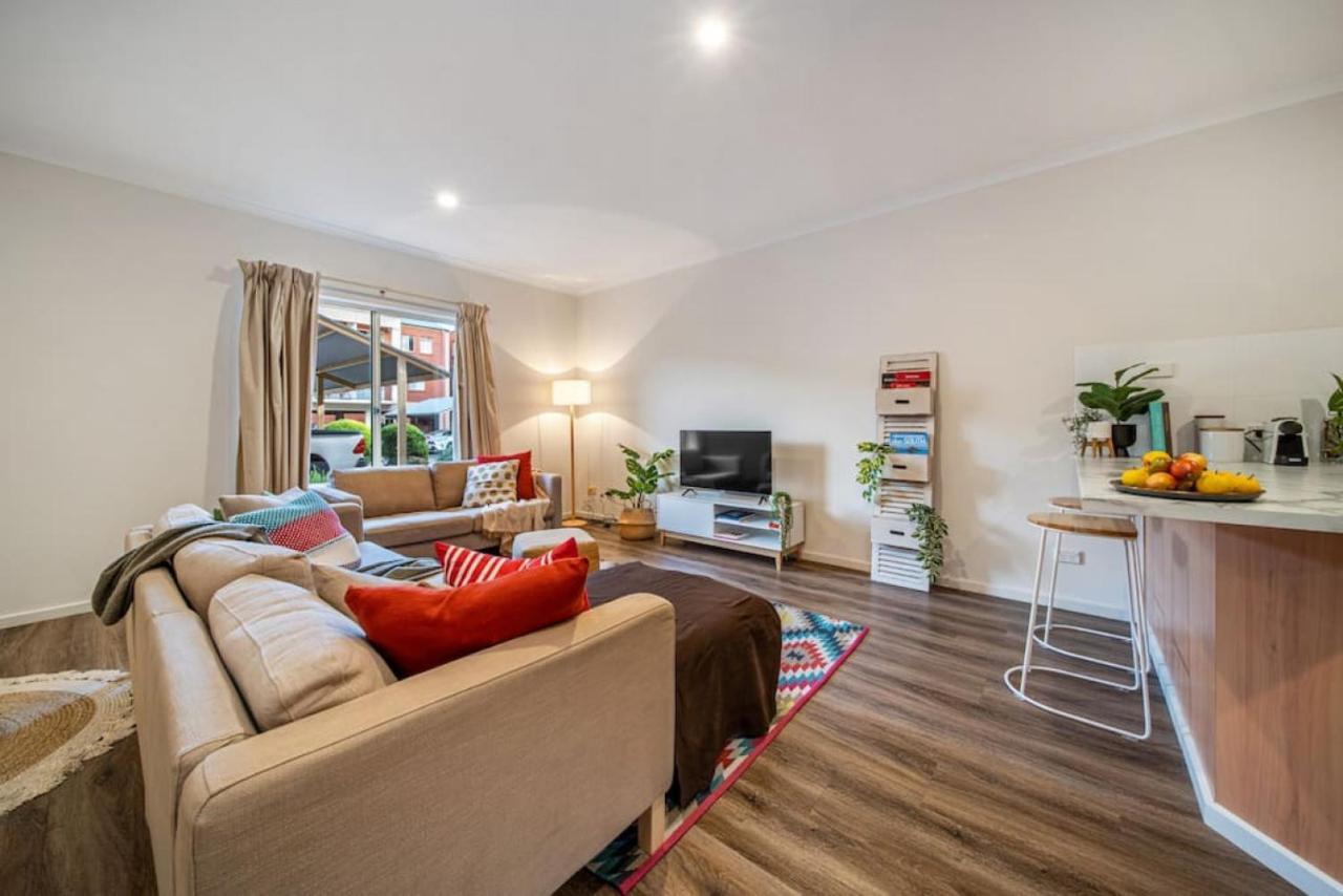 Melbourne St Explorer Apartment