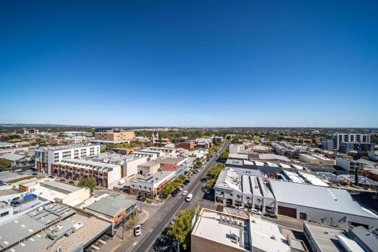 The Palms At West Franklin Apartment Adelaide