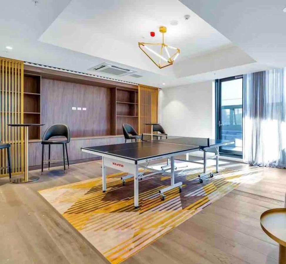 Sky - Realm Apartment Adelaide