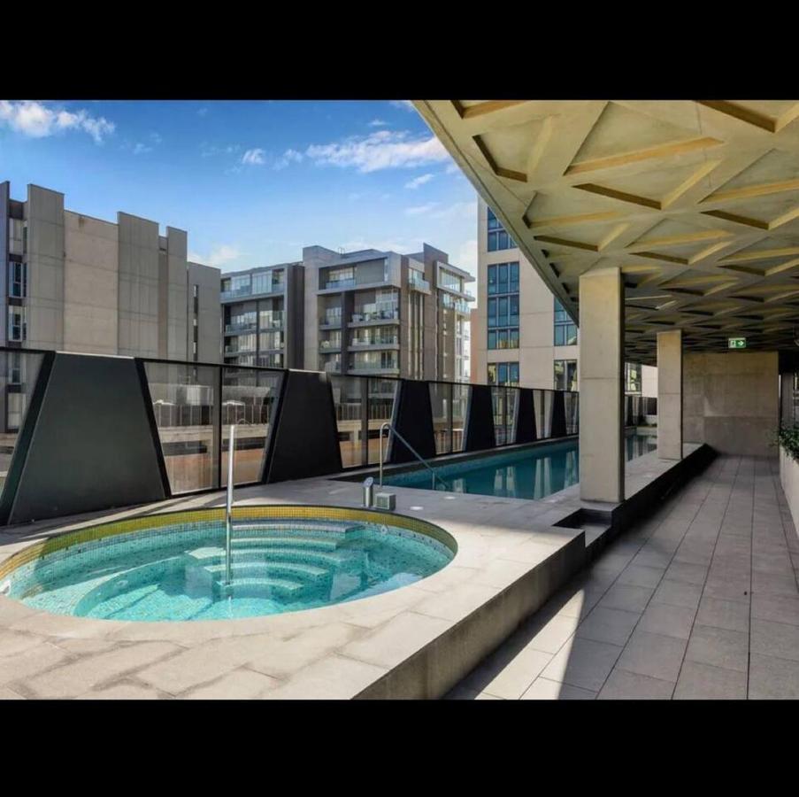 Sky - Realm Apartment *