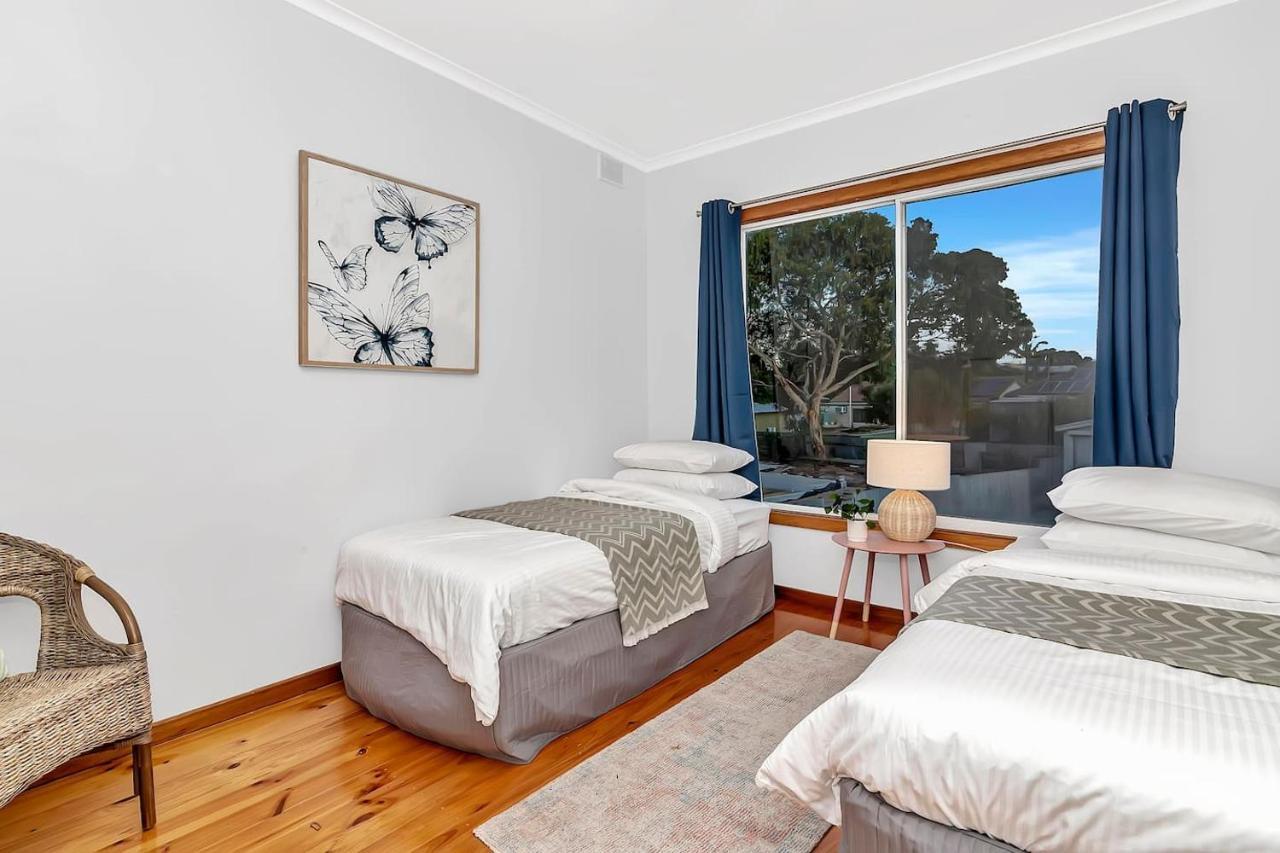 'harmony Lodge' A Cheerful Beachside Refresh *