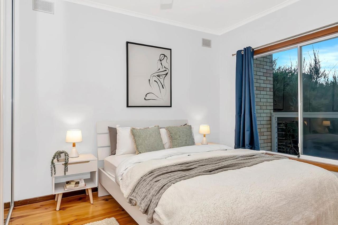 'harmony Lodge' A Cheerful Beachside Refresh Adelaide