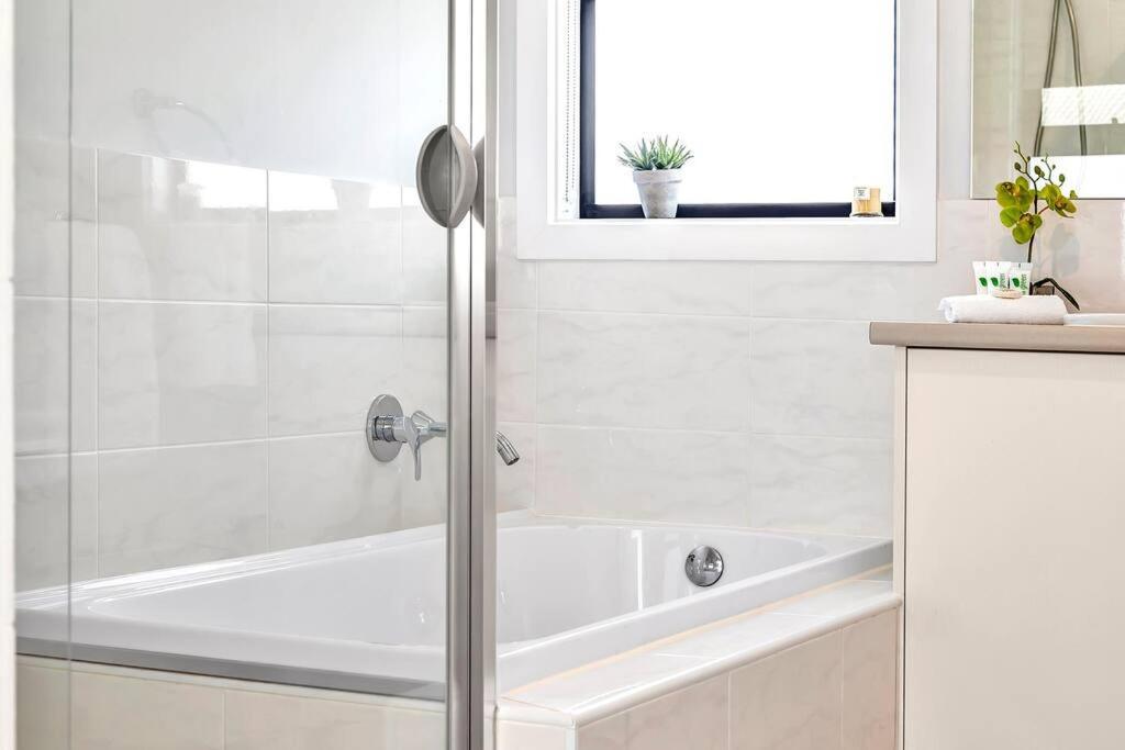 'waurra' A Cosy Moana Getaway * Adelaide