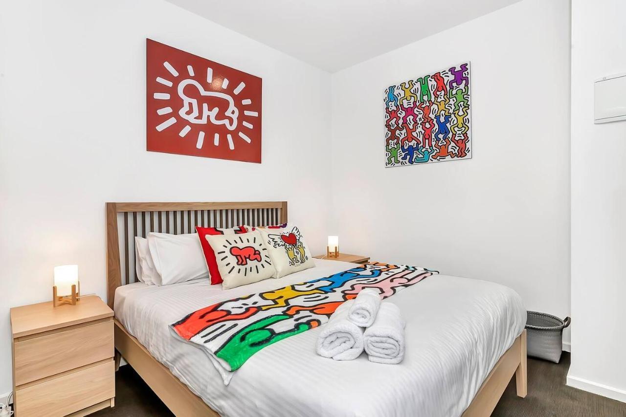 'artsy At East End' A Modern Inner-city Retreat Apartment Adelaide