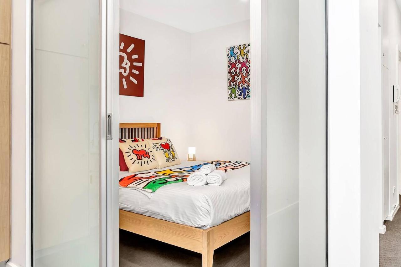 'artsy At East End' A Modern Inner-city Retreat *