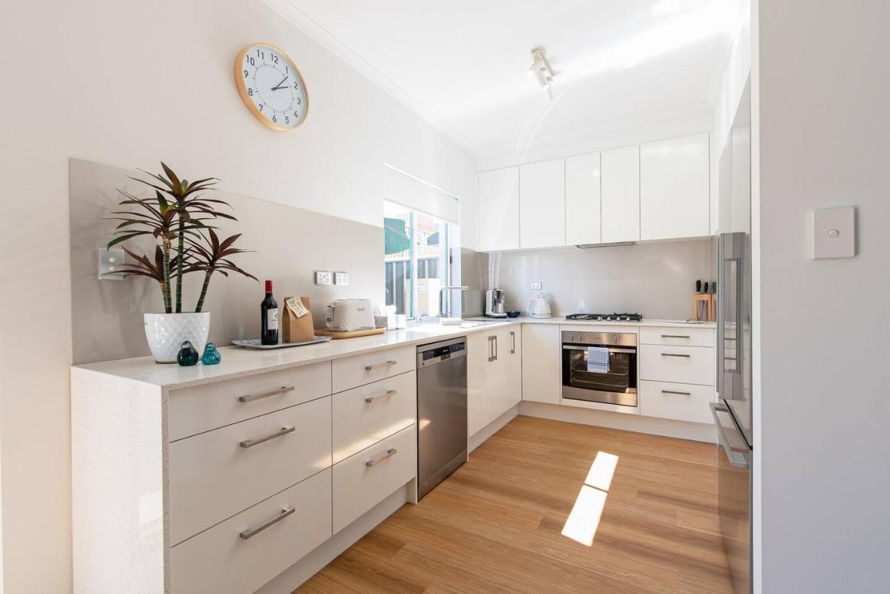Colley's Nest - Family-friendly Townhouse With Patio Holiday home *