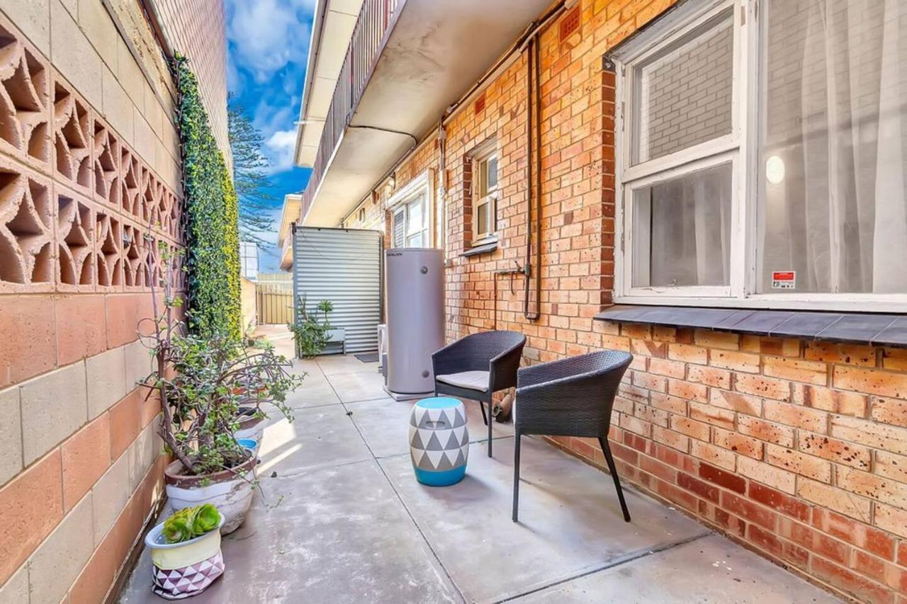 Adventure Awaits - Footsteps From West * Adelaide