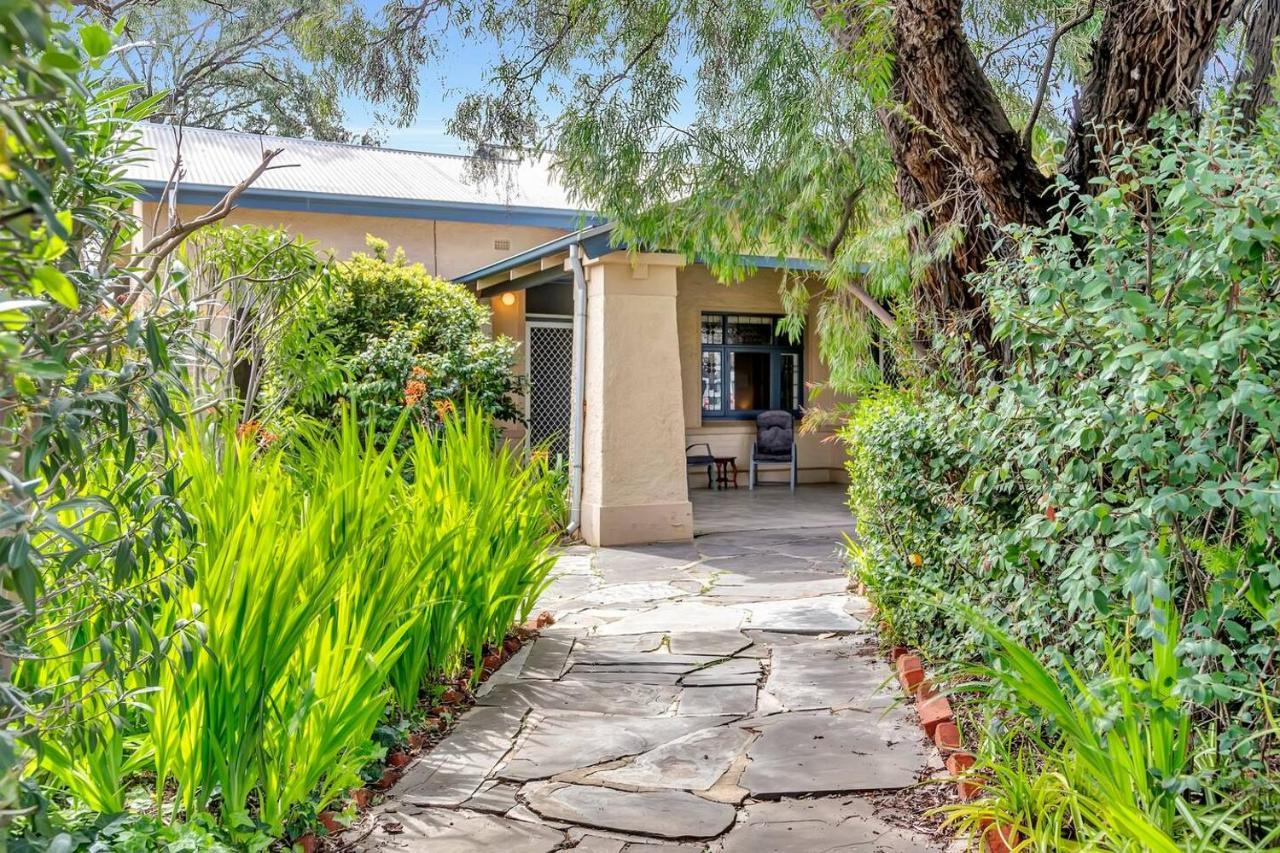 Holiday home East Parklands - A Dreamy Garden Hideaway Adelaide