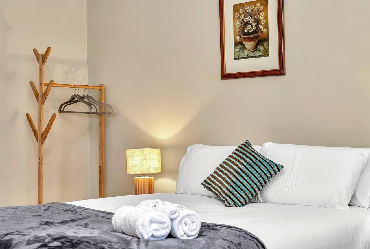 Holiday home East Parklands - A Dreamy Garden Hideaway *