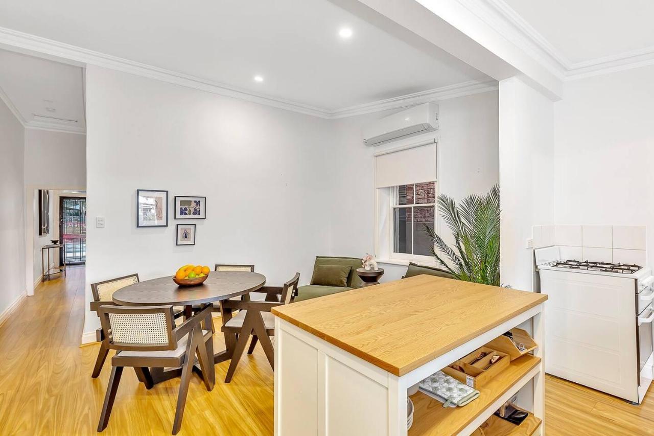 Main Street Terrace - An Elegant Urban Escape Holiday home Adelaide