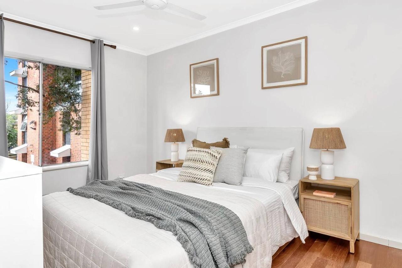 Life Meets Urban Style At Kent Town Gem Apartment Adelaide
