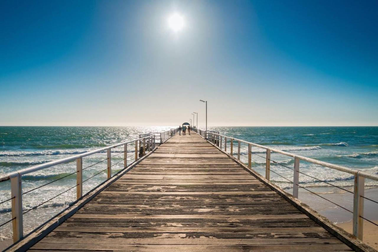 Seaside Smart - Coastal Chic At Henley Apartment Adelaide