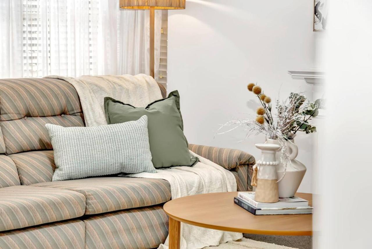 Holiday home Waves And Walks - Close To And Local Boutiques *