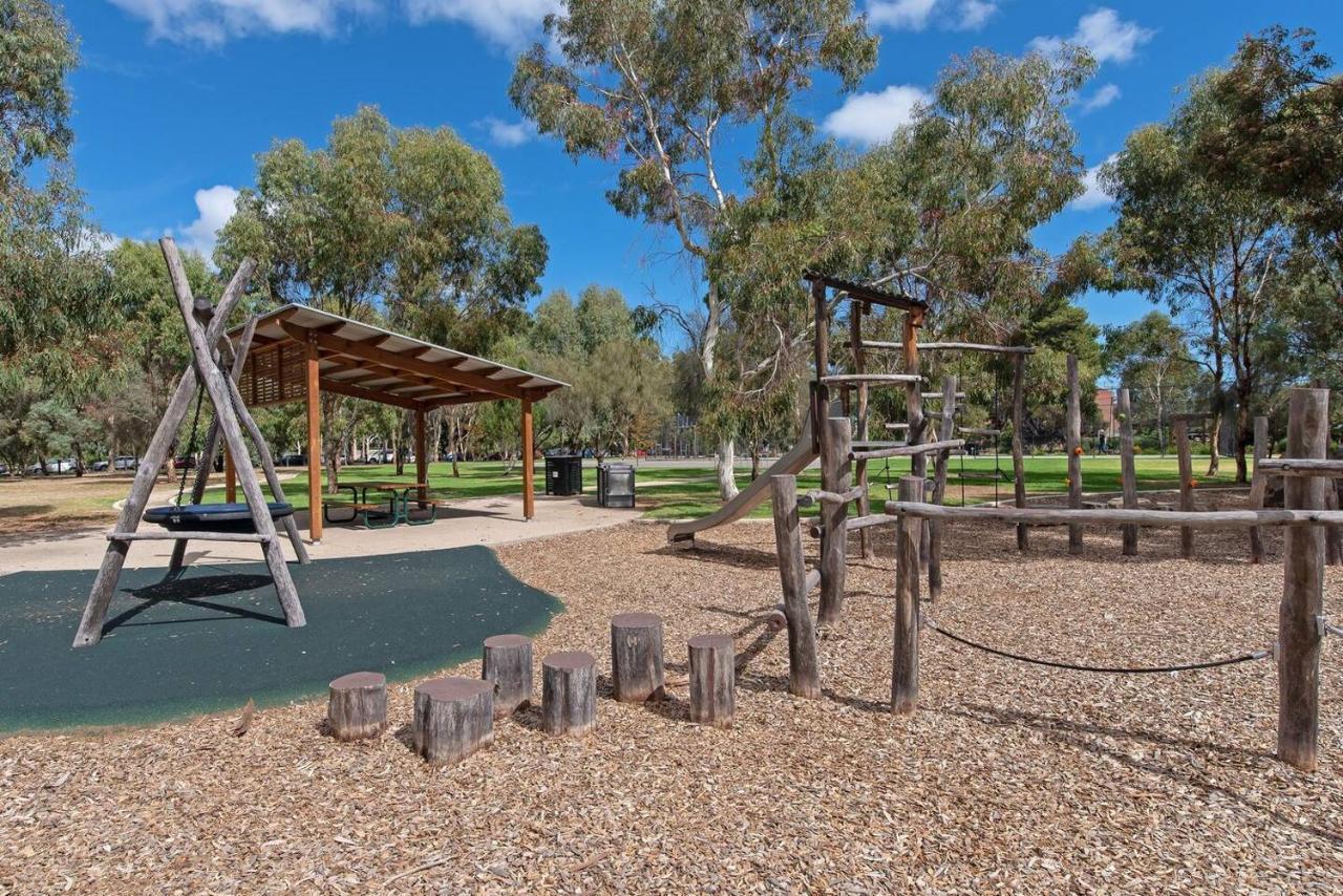 Holiday home Colley's Nest - Family-friendly Townhouse With Patio