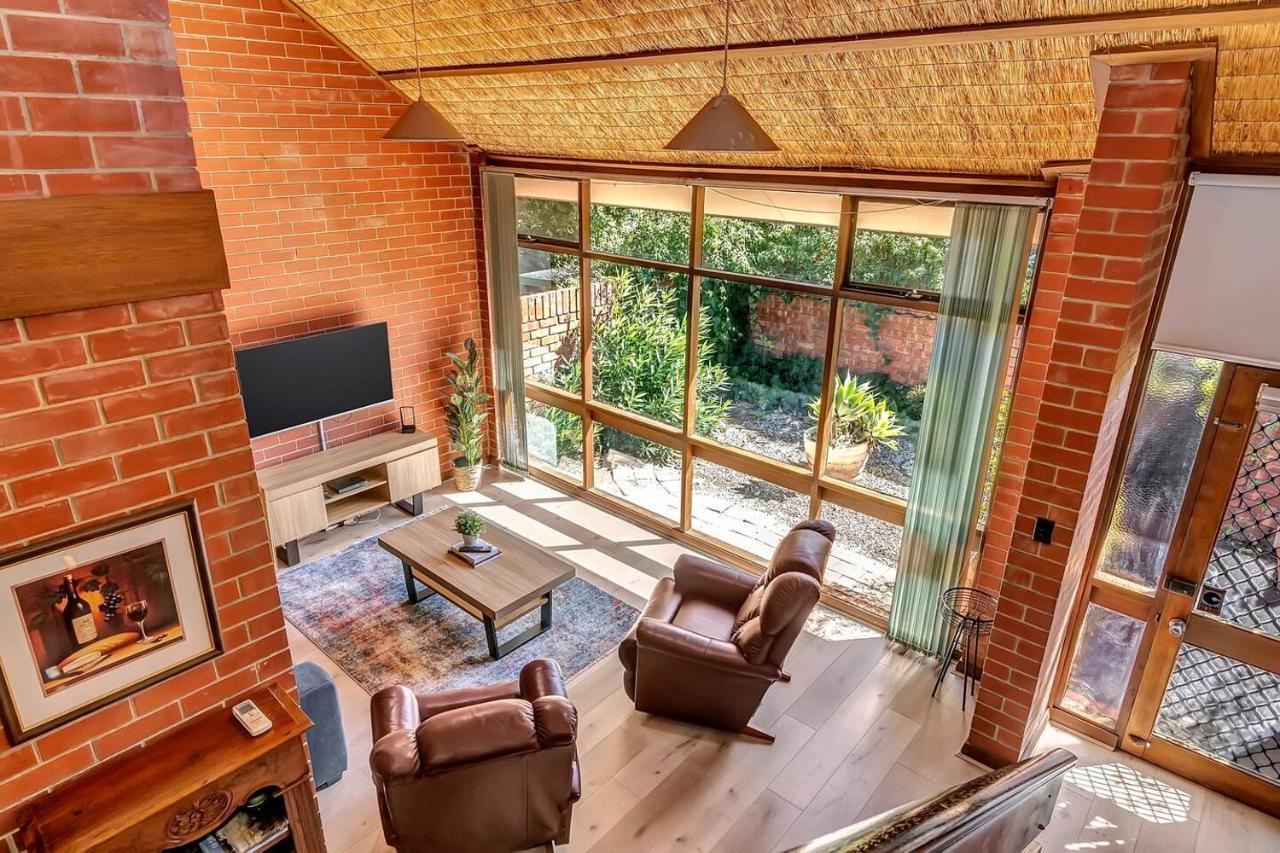 Apartment 'the Redstone' Experience Adelaide's Inner-east Adelaide