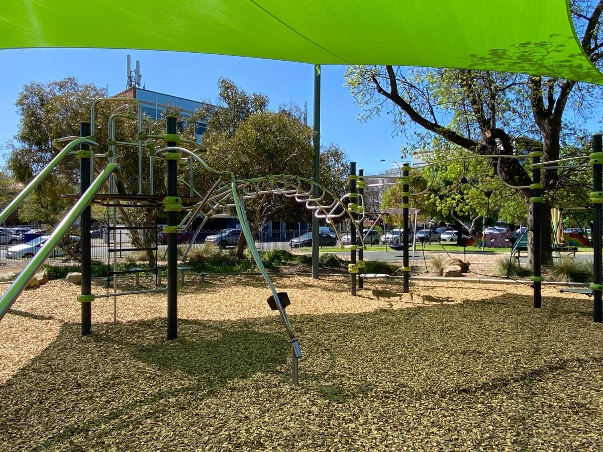 Cbd Bluebird Apartment Adelaide