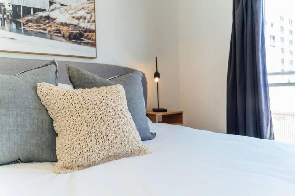 Nirvana On Gray - 2br Staycation Wifi Apartment Adelaide