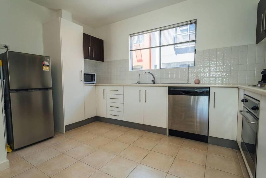 Apartment Nirvana On Gray - 2br Staycation Wifi