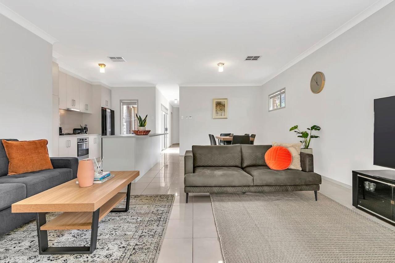 Holiday home Opie's Oasis Between West & Henley South