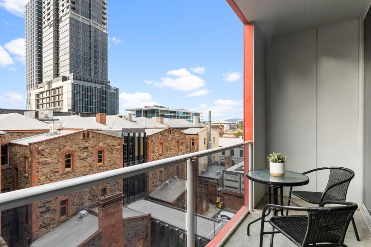 Apartment The Heart Of The Cbd - 2br Modern Wi-fi Adelaide
