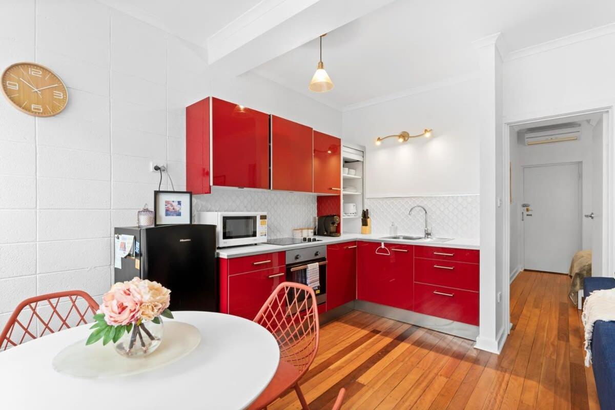 Renovated 1br Unit Cbd Parking Wi-fi South Tce *
